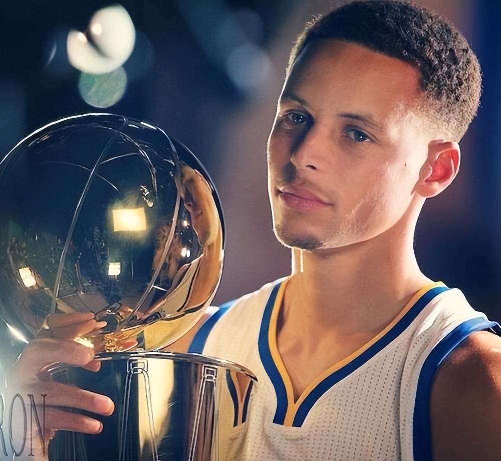 队重建期 队重建期