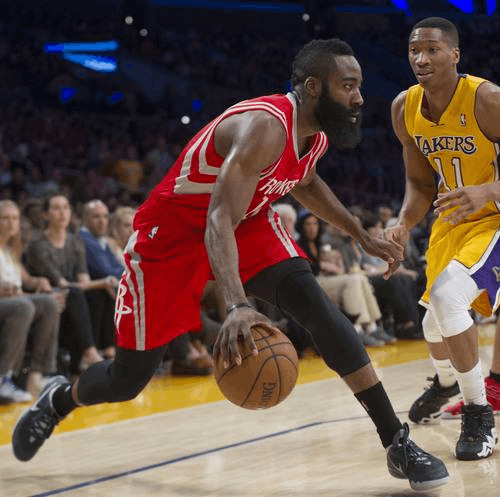 他展示了出 他展示了出