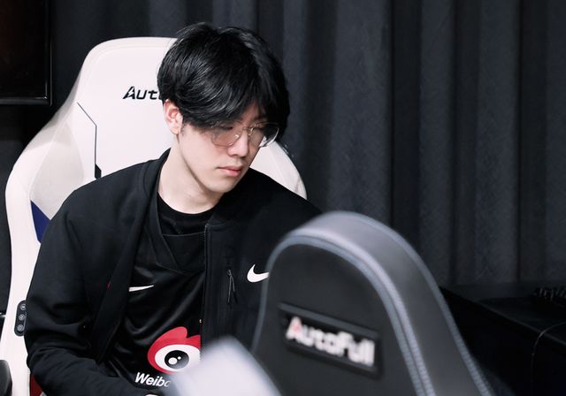 两支球队都 两支球队都