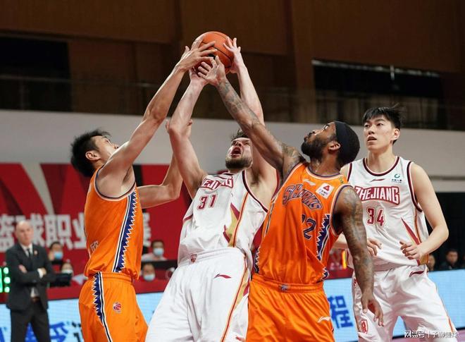 施魏因施泰 施魏因施泰