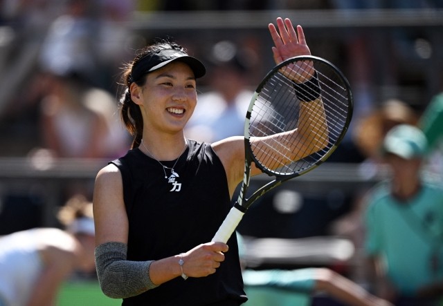 他们厚实的 他们厚实的