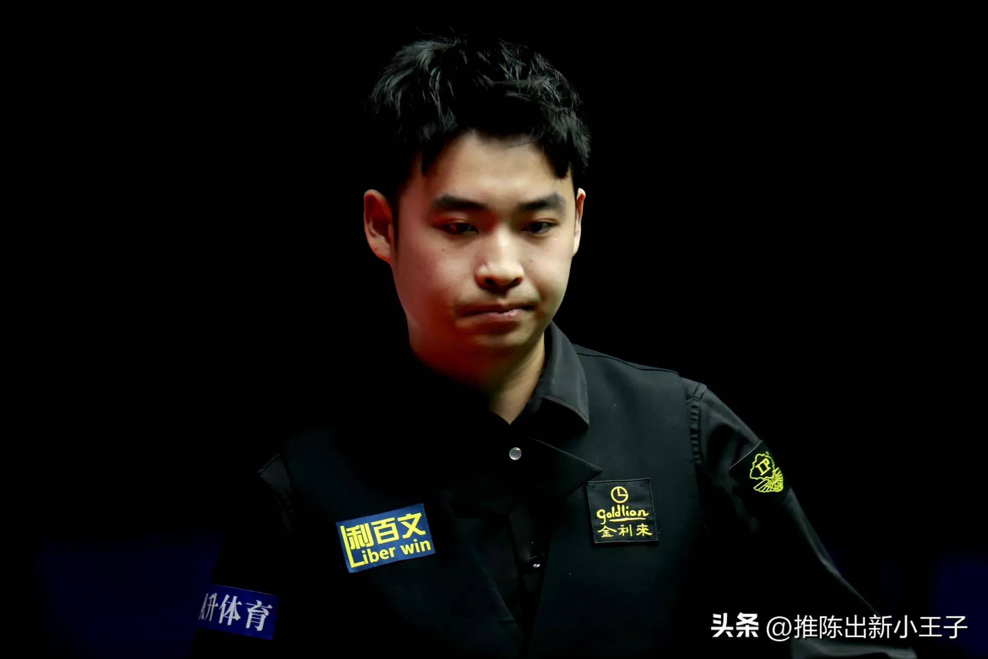 通过角色互 通过角色互